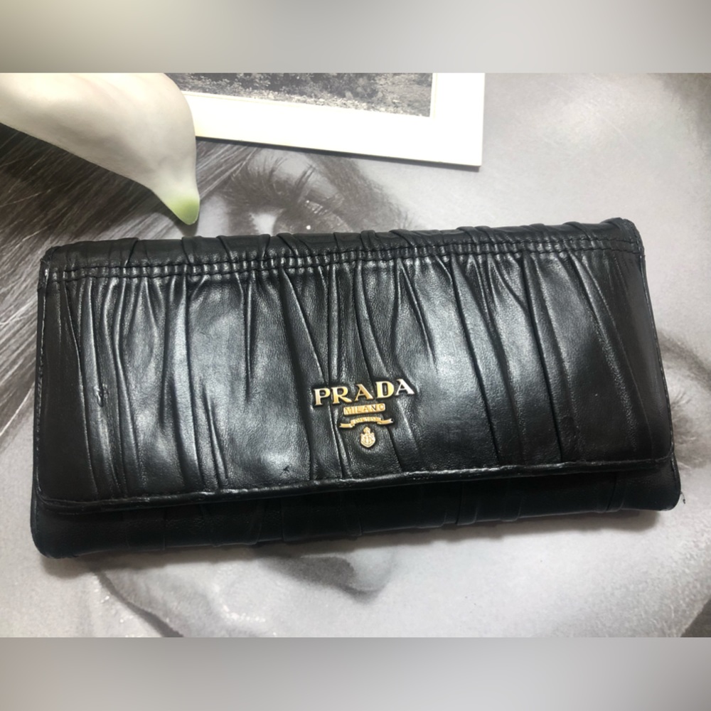 Prada leather wallet
